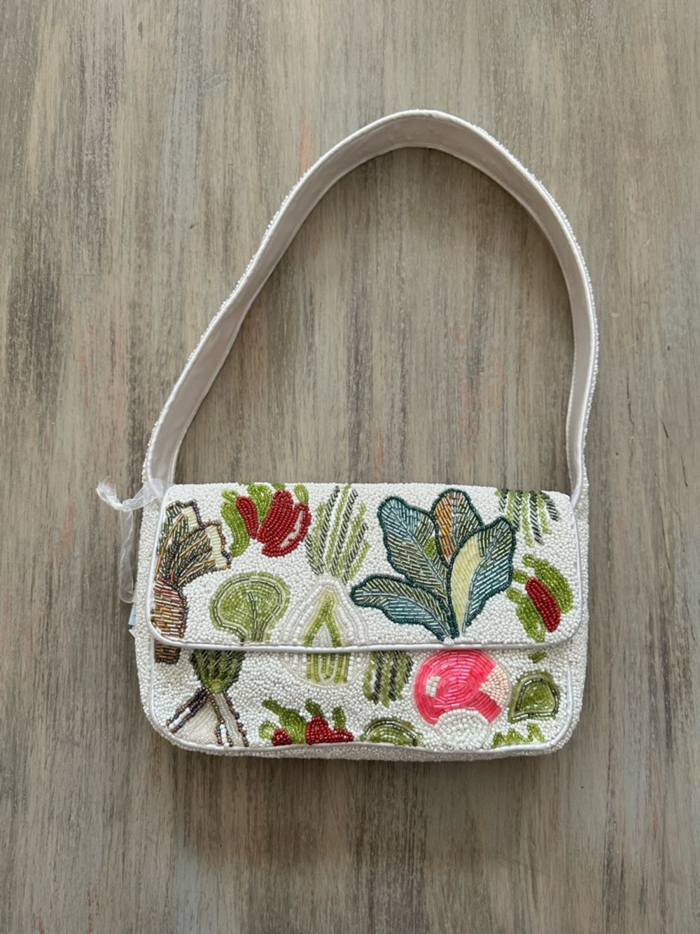Made in India Beaded White Floral Shoulder Bag